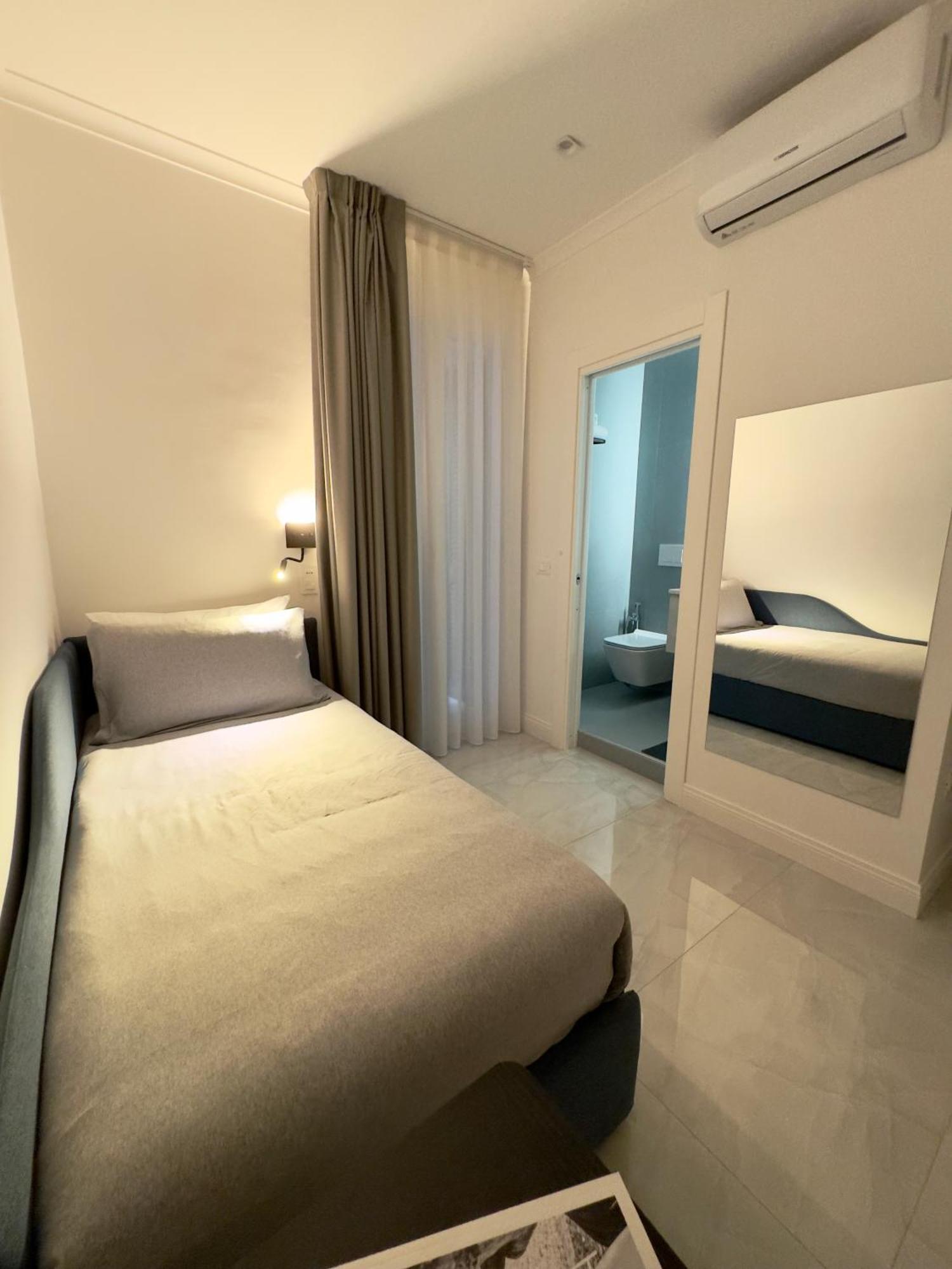 Carafa Rooms 那不勒斯 外观 照片
