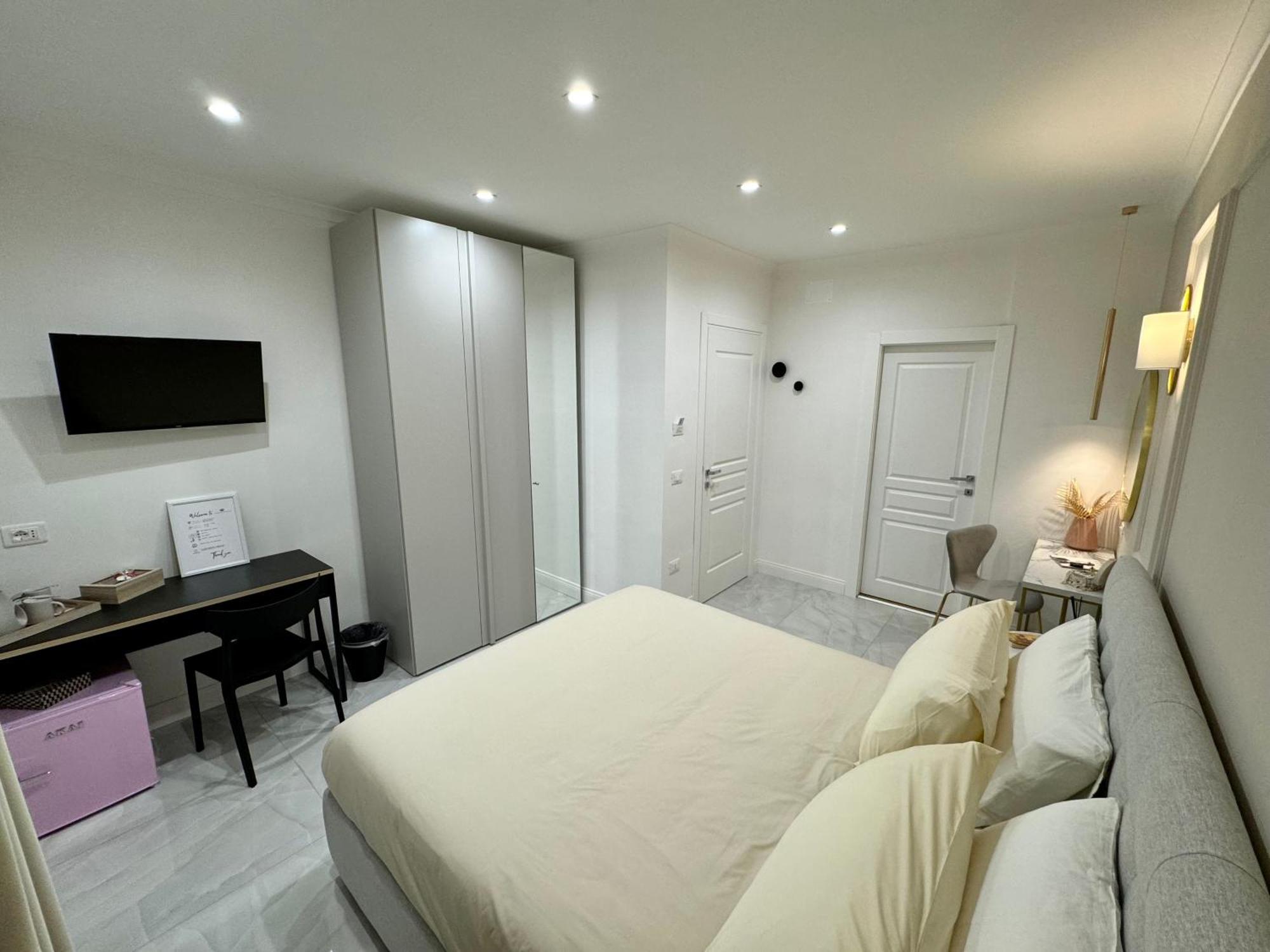 Carafa Rooms 那不勒斯 外观 照片